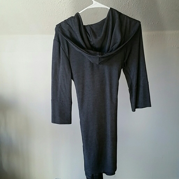 Excellent condition! Hooded jacket. - Picture 2 of 3